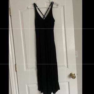 Gilligan & OMalley Double strap, cross back sexy black dress